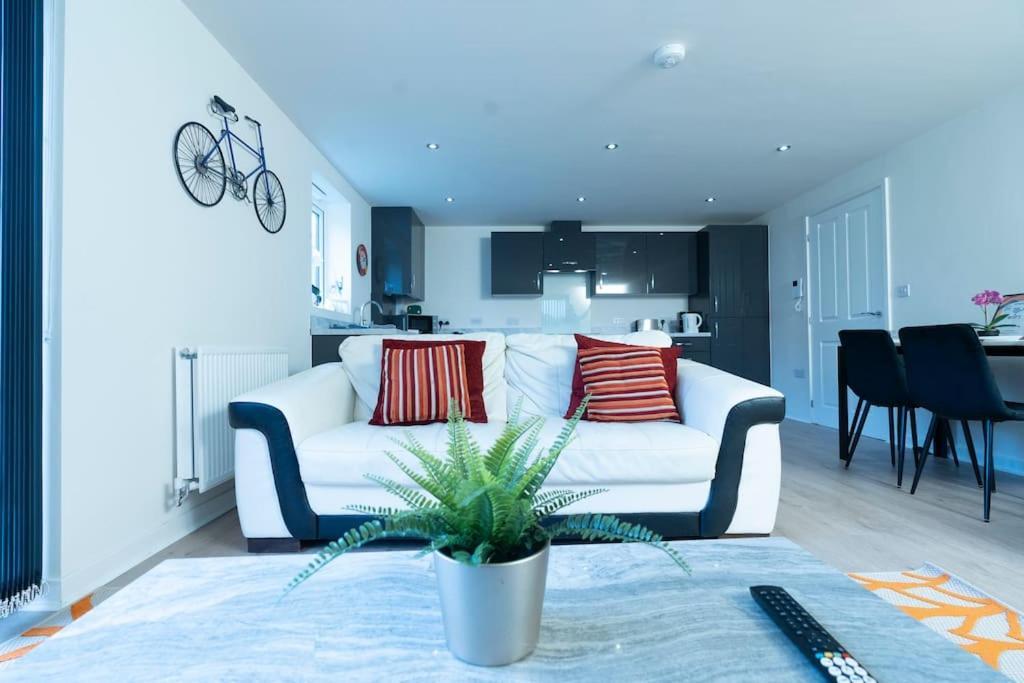 Luxury Ground Floor 2 Bedroom Apartment Free Wifi & Parking Σέφιλντ Εξωτερικό φωτογραφία